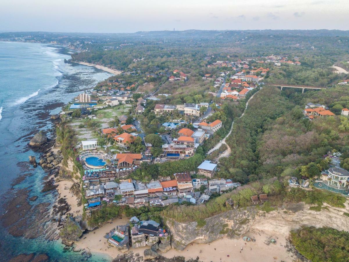 Hotel La Bomie Uluwatu By Bukit Vista Extérieur photo